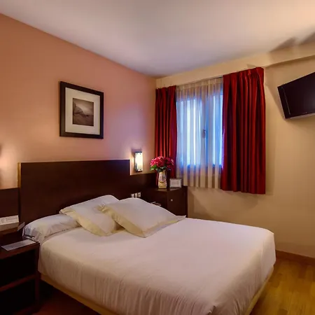 Castro Real 3* Oviedo