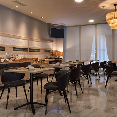 Hotel Castro Real 3*