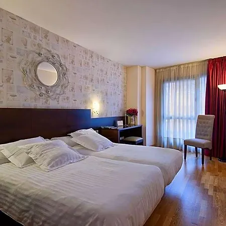 Castro Real 3* Oviedo