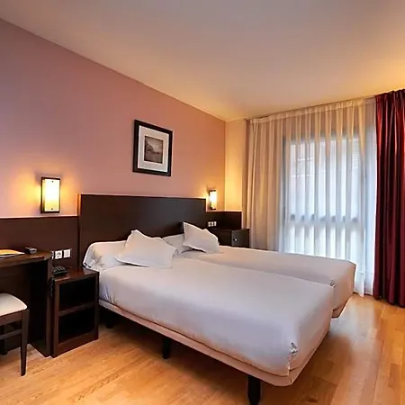 Castro Real 3* Oviedo
