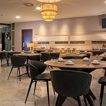 Hotel Castro Real 3*