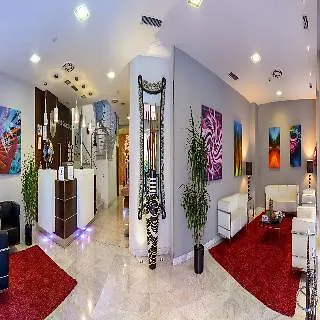 酒店 卡斯特罗里尔酒店 3*