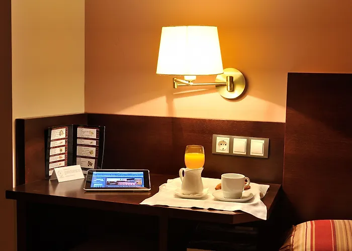 Castro Real فندق اوفيدو